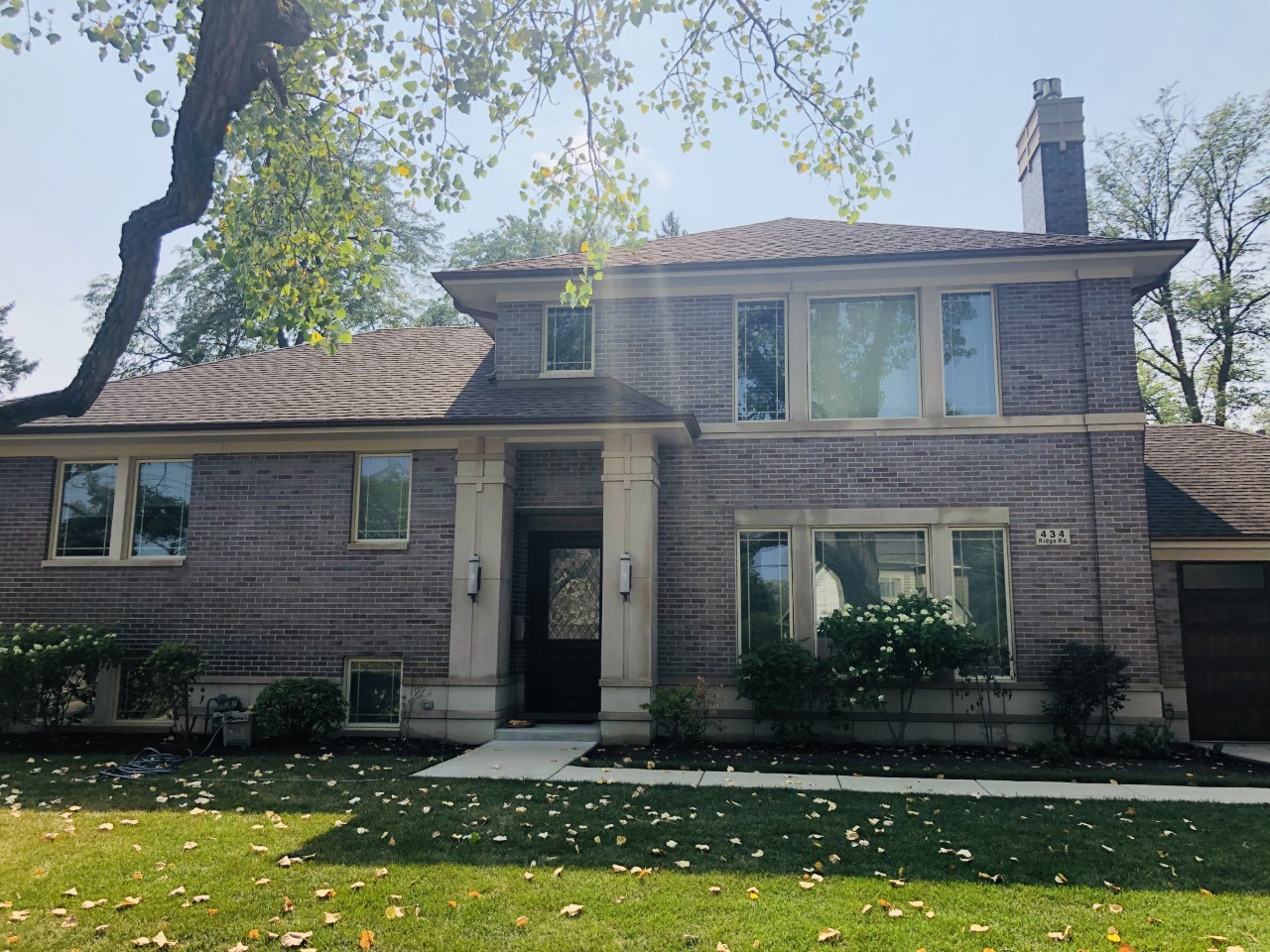 Highland Park, IL   Soft House Wash   Pressure Wash   Window Cleaning  (1)